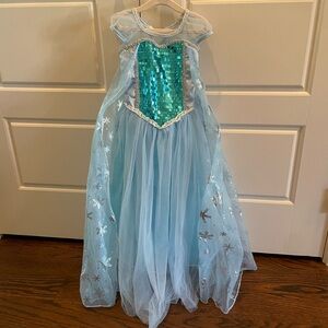 Trish Scully Ice Queen size 4